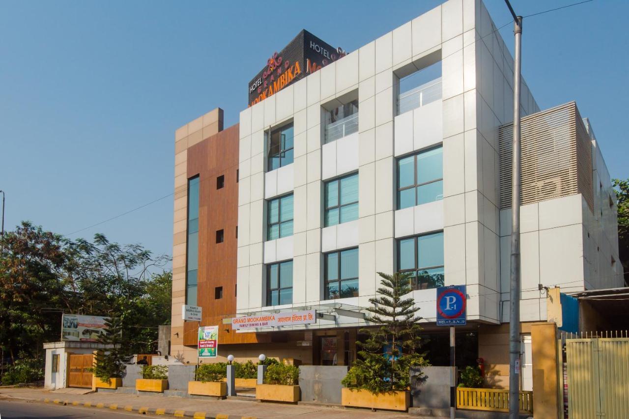 Grand Mookambika Hotel Navi Mumbai Buitenkant foto